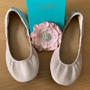 Tieks * Ballerina Pink * Size 7 * Like New